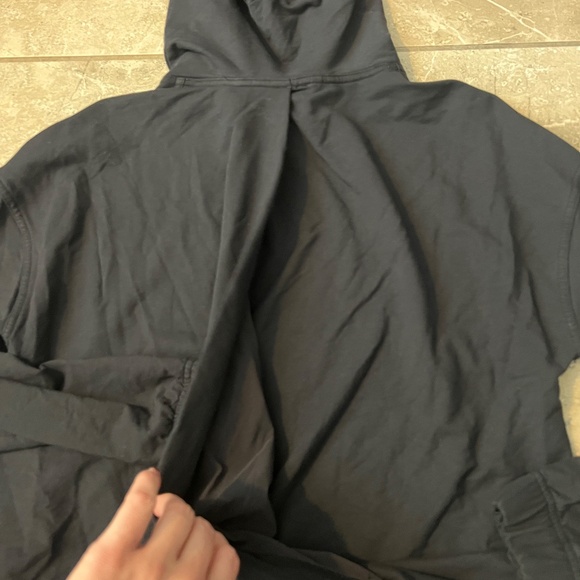 Lululemon Twisted & Tucked Pullover - Picture 7 of 7